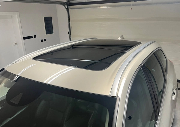 Volvo XC 60 cena 178999 przebieg: 114250, rok produkcji 2021 z Staszów małe 562